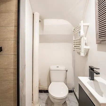 Apartman Escape Game & - Cathedrale - Grands Buffets -