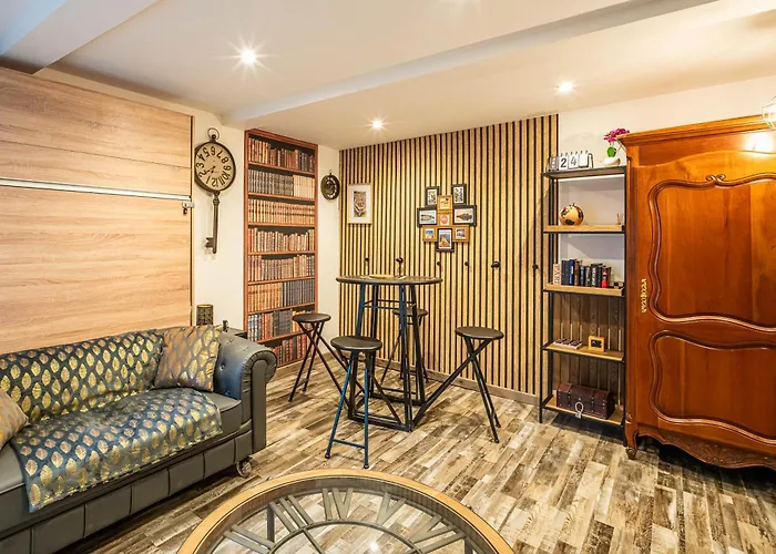 Appartement Escape Game&room - Cathédrale - Grands Buffets - *